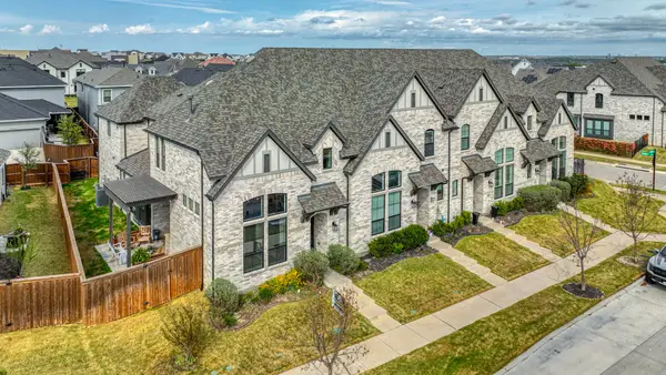 2357 Longspur Drive, Fort Worth, TX 76008