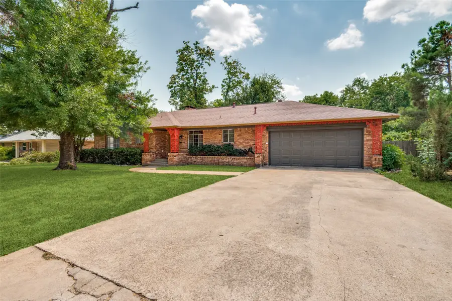 620 Woolsey Drive, Dallas, TX 75224 - Image #2