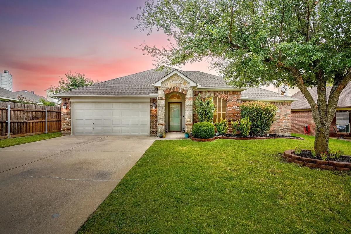 1120 Linden Drive, Burleson, TX 76028 - #1