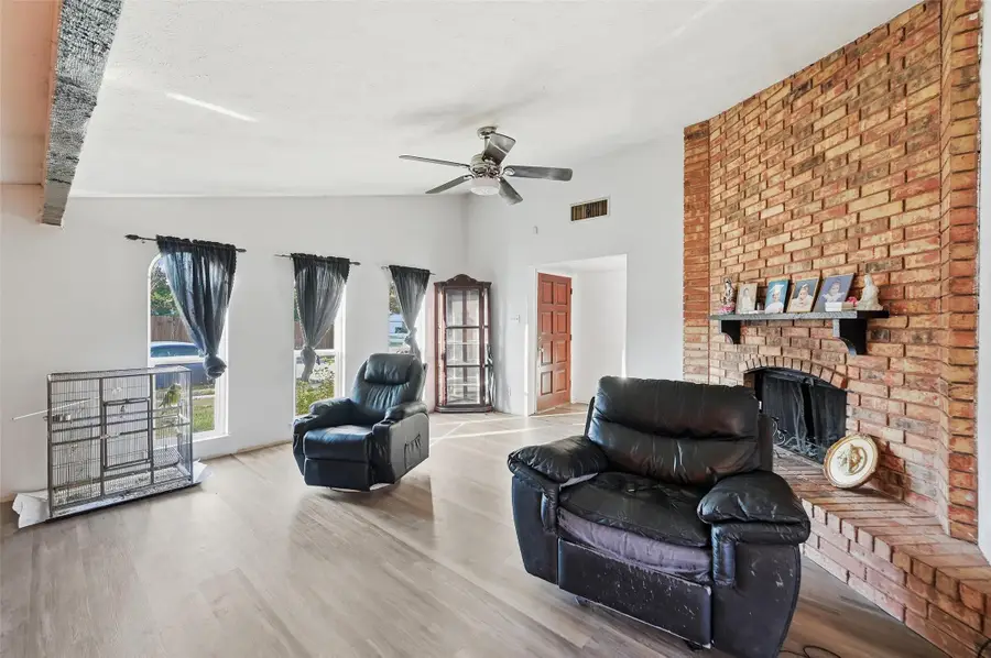 3415 Killala Court, Arlington, TX 76014 - Image #2