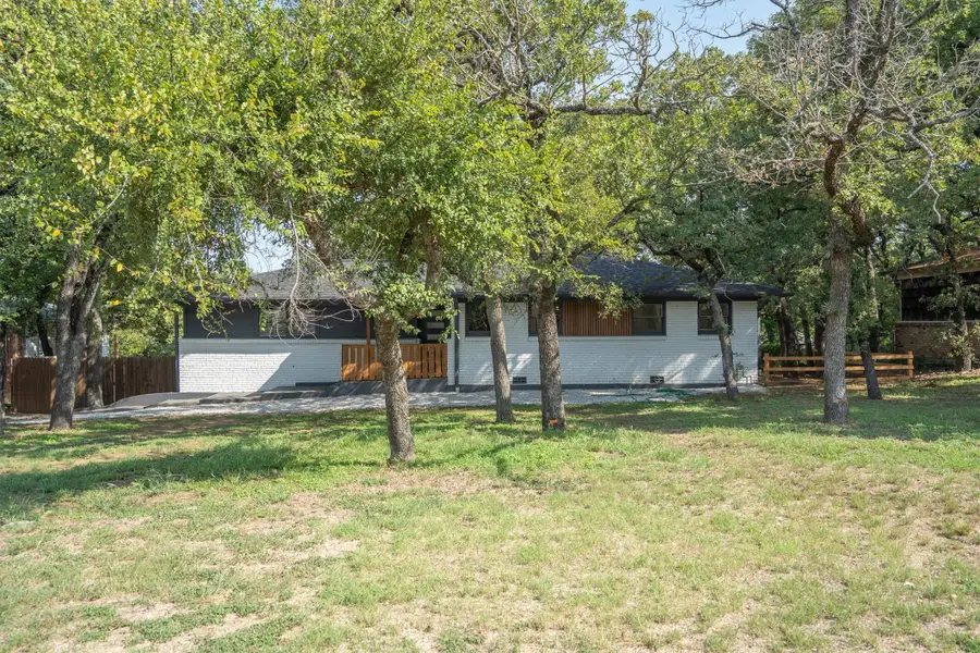 5917 Yosemite Drive, Fort Worth, TX 76112 - Image #2
