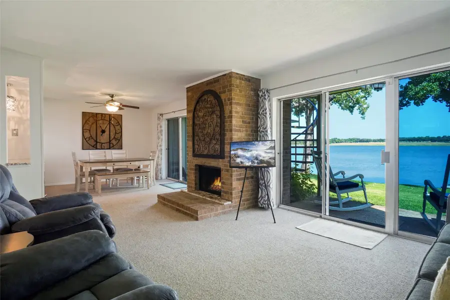 388 Driftwood Court #1A, Azle, TX 76020 - Image #3