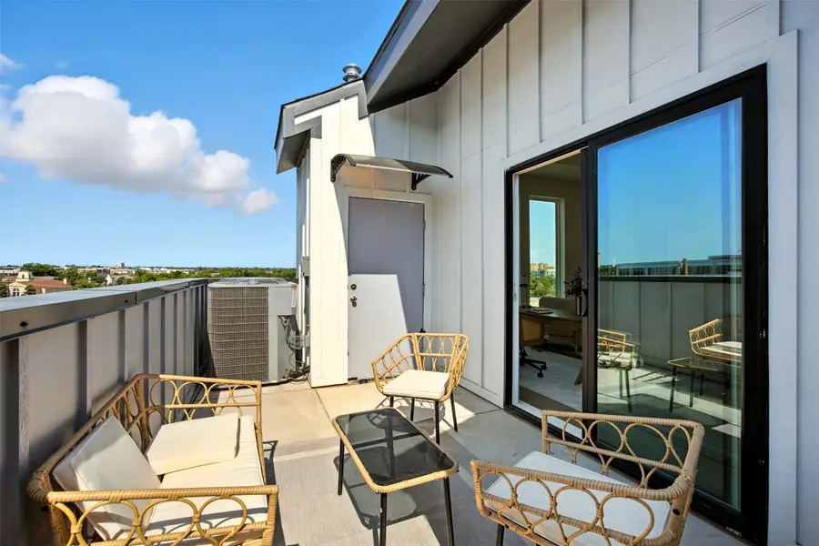 312 N Lancaster Avenue, Dallas, TX 75203 - Image #3