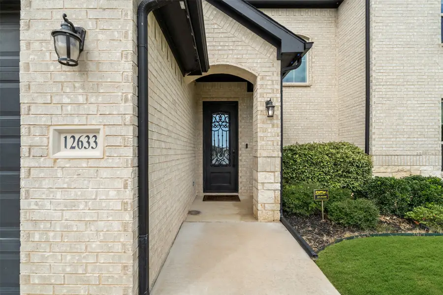 12633 Drexler Place, Fort Worth, TX 76126 - Image #3