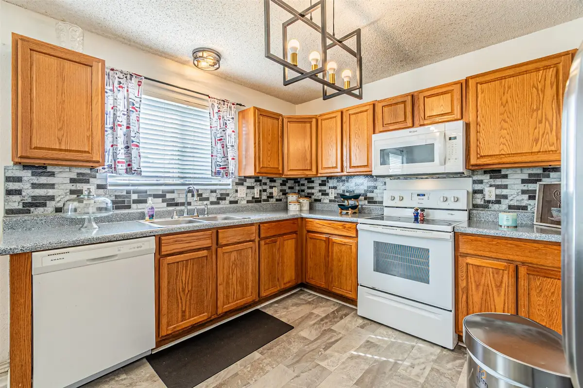 2355 Summit Lane, Dallas, TX 75227 - Image #1