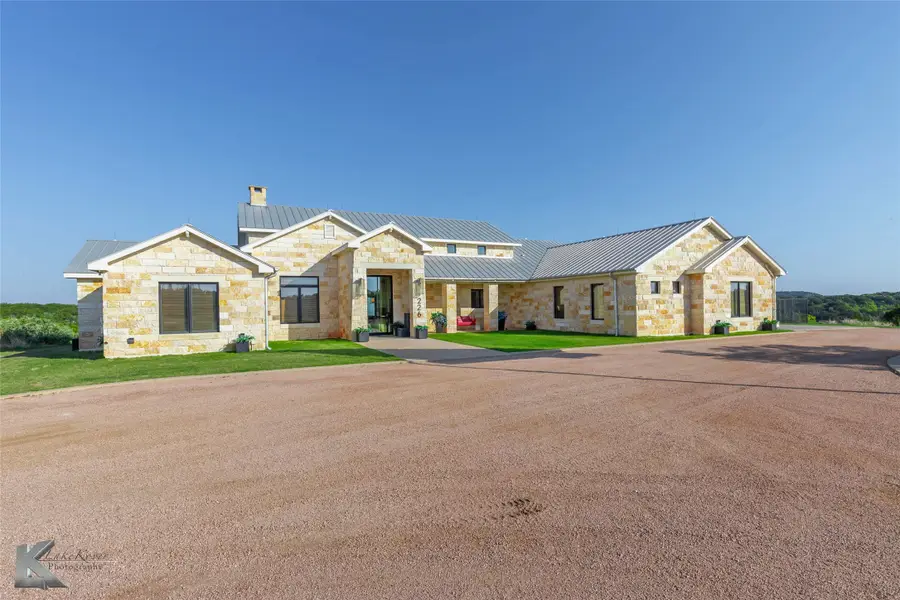 226 Rabbitt Run, Tuscola, TX 79562 - Image #2
