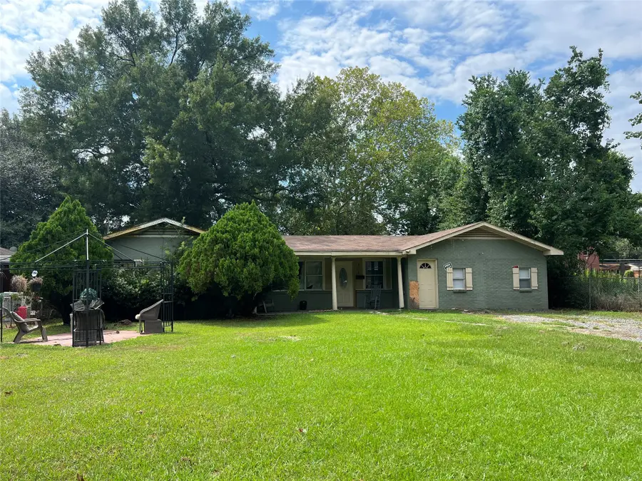 6716 Burke Street, Shreveport, LA 71108 - Image #2