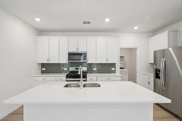 5707 Chasewood Drive, Princeton, TX 75071