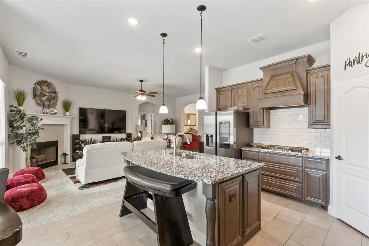 346 Winterwood Drive, Lavon, TX 75166 - Image #1