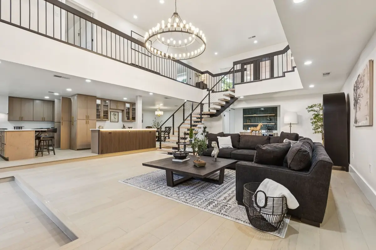 4216 Kelly Elliott Road, Arlington, TX 76016 - Image #1