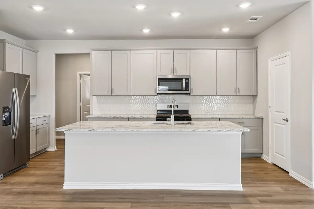 6765 Iron Oak Road, Fort Worth, TX 76036 - Image #1