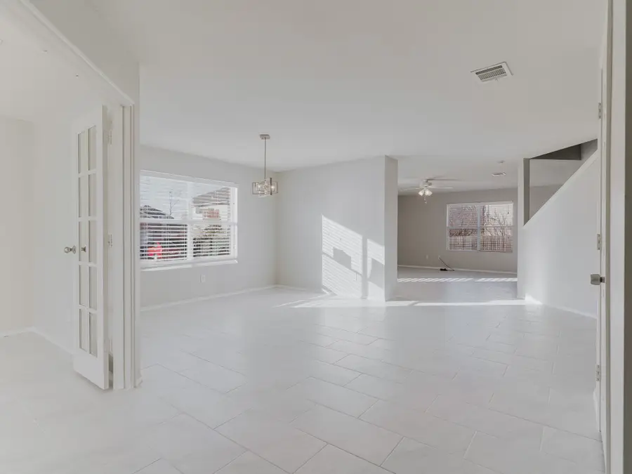 4901 Thorn Hollow Drive, Fort Worth, TX 76244 - Image #3