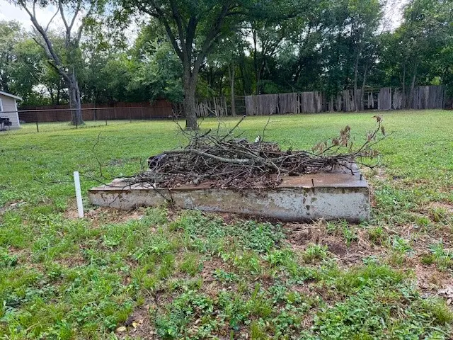 1609 N Brazos Avenue, Cleburne, TX 76031 - Image #3