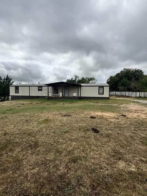 260 Wonder Drive, Springtown, TX 76082