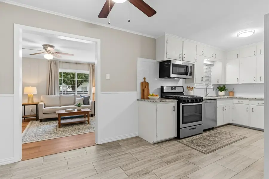 5229 Ira Street N, Haltom City, TX 76117 - Image #2