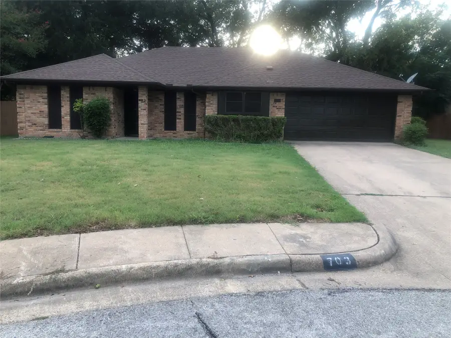 703 Tyler Court, Duncanville, TX 75137 - Image #3