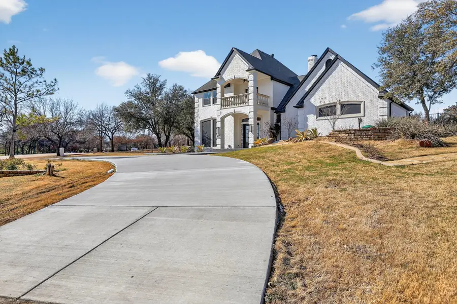 3941 Bordeaux Circle, Flower Mound, TX 75022 - Image #3