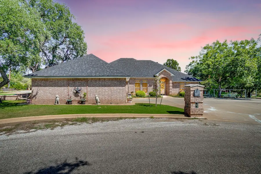 2341 Morning Court, Granbury, TX 76048 - Image #2