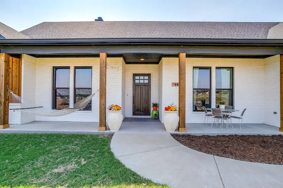 116 Aviara Ridge Road, Poolville, TX 76487 - Image #3