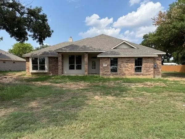 1203 Anthony Street, Gainesville, TX 76240