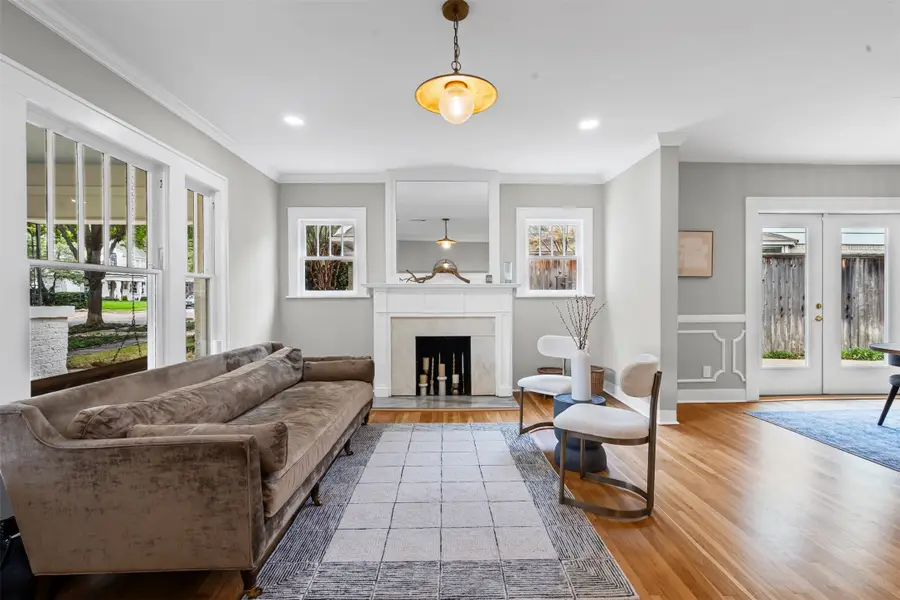 4014 Modlin Avenue, Fort Worth, TX 76107 - Image #3