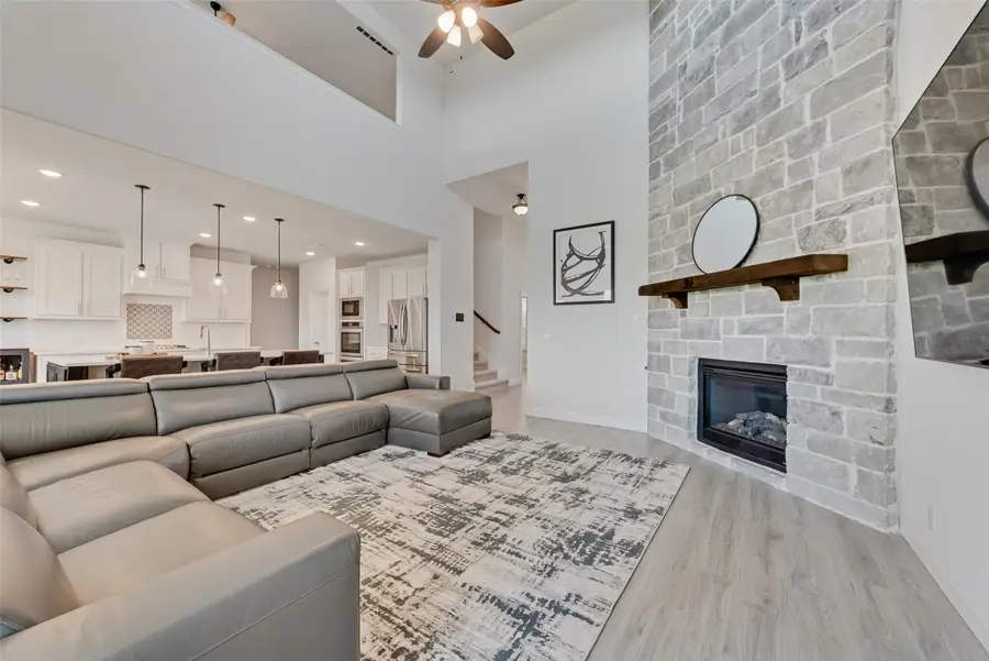 11101 Norcross Drive, Cross Roads, TX 76227 - Image #3