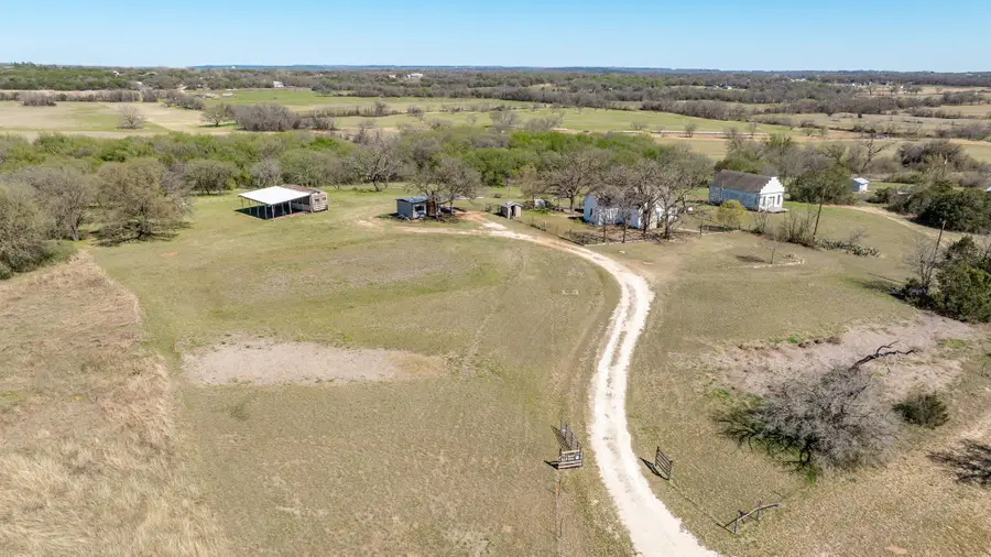 2290 N Farm To Market 200, Rainbow, TX 76077 - Image #2