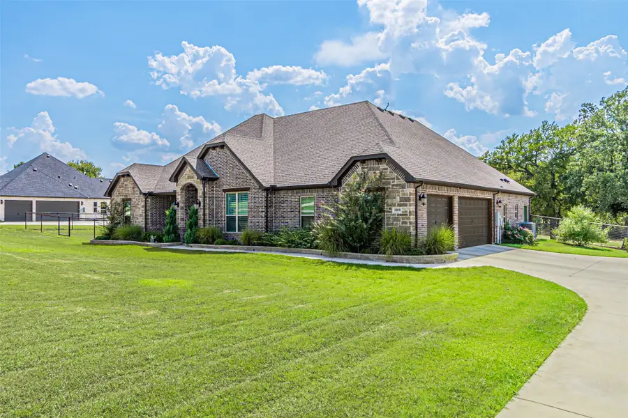 1009 Henry Way, Springtown, TX 76082 - Image #2