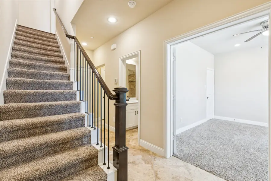 298 Almanor Street, Lewisville, TX 75056 - Image #3