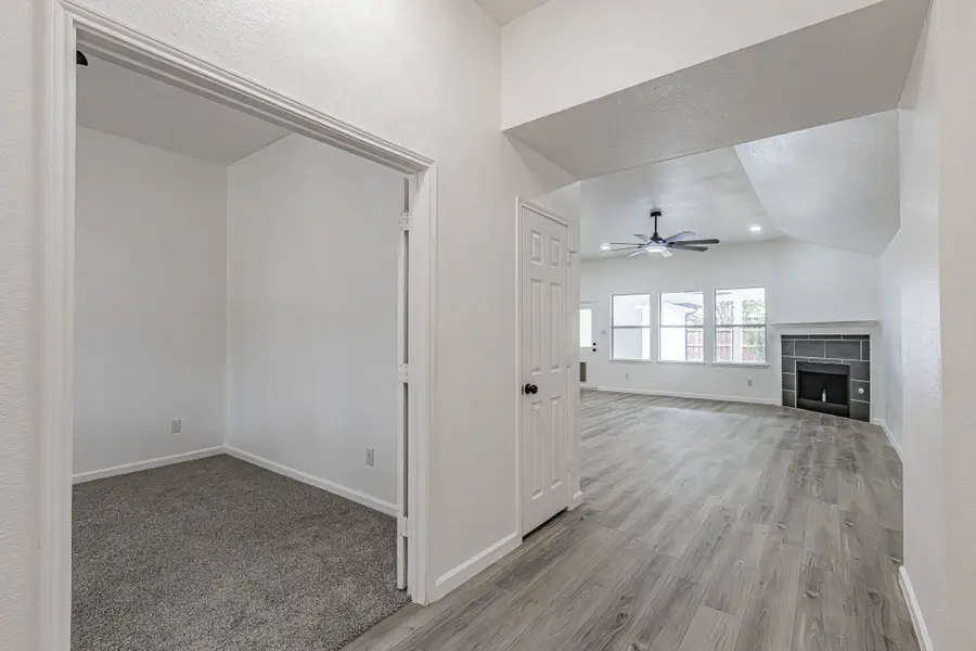 1505 Kittyhawk Drive, Little Elm, TX 75068 - Image #3