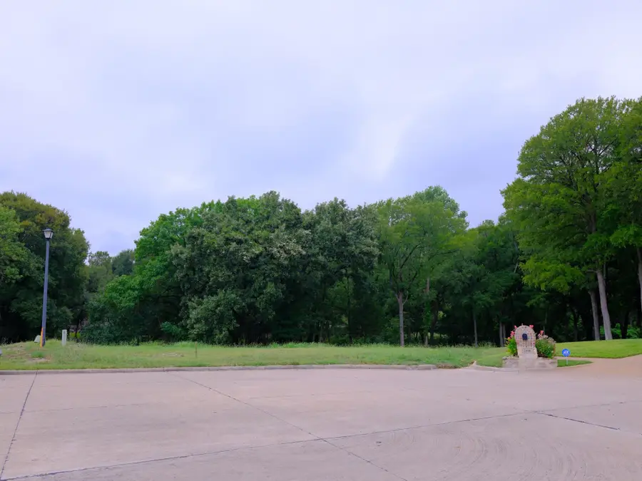 2414 Summer Brook Court, Cedar Hill, TX 75104 - Image #3