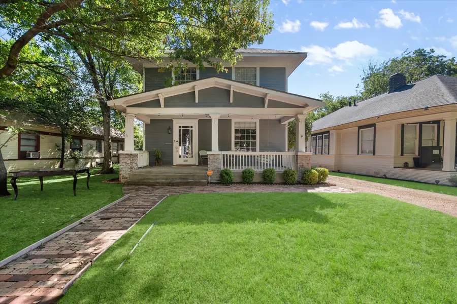 318 S Edgefield Avenue, Dallas, TX 75208 - Image #2