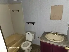 6108 County Road 809, Cleburne, TX 76031 - Image #3