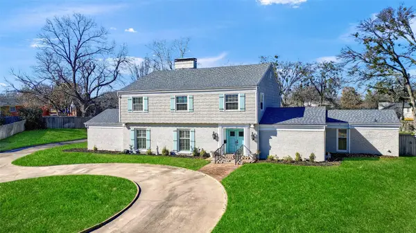 1016 Crestview Drive, Sherman, TX 75092