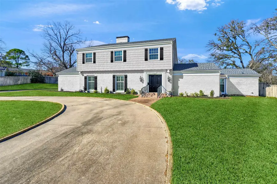 1016 Crestview Drive, Sherman, TX 75092 - Image #2