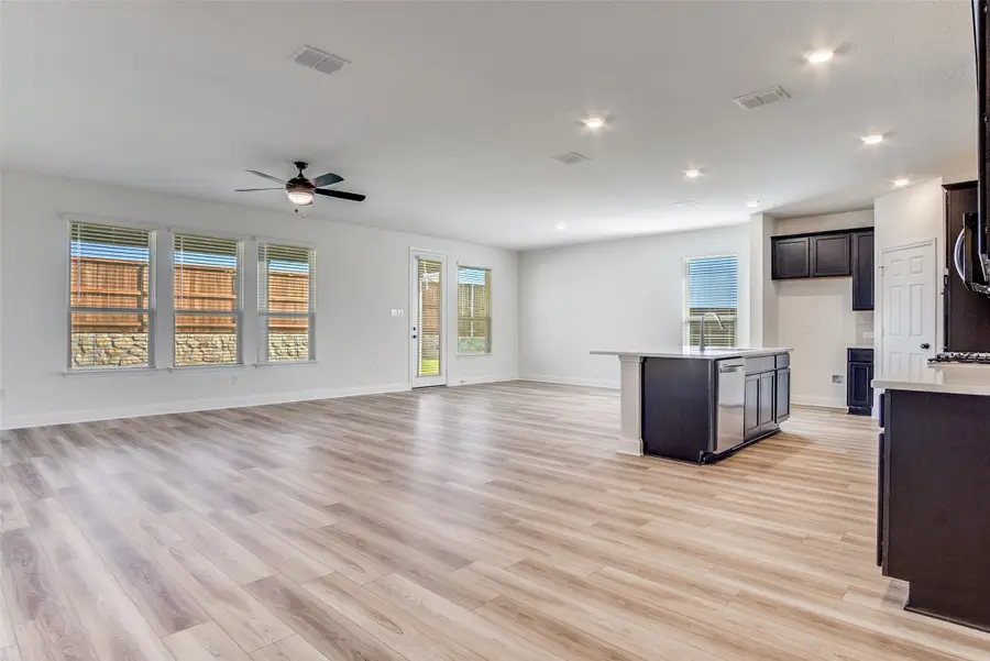 117 Gallegos Drive, Aledo, TX 76008 - Image #3