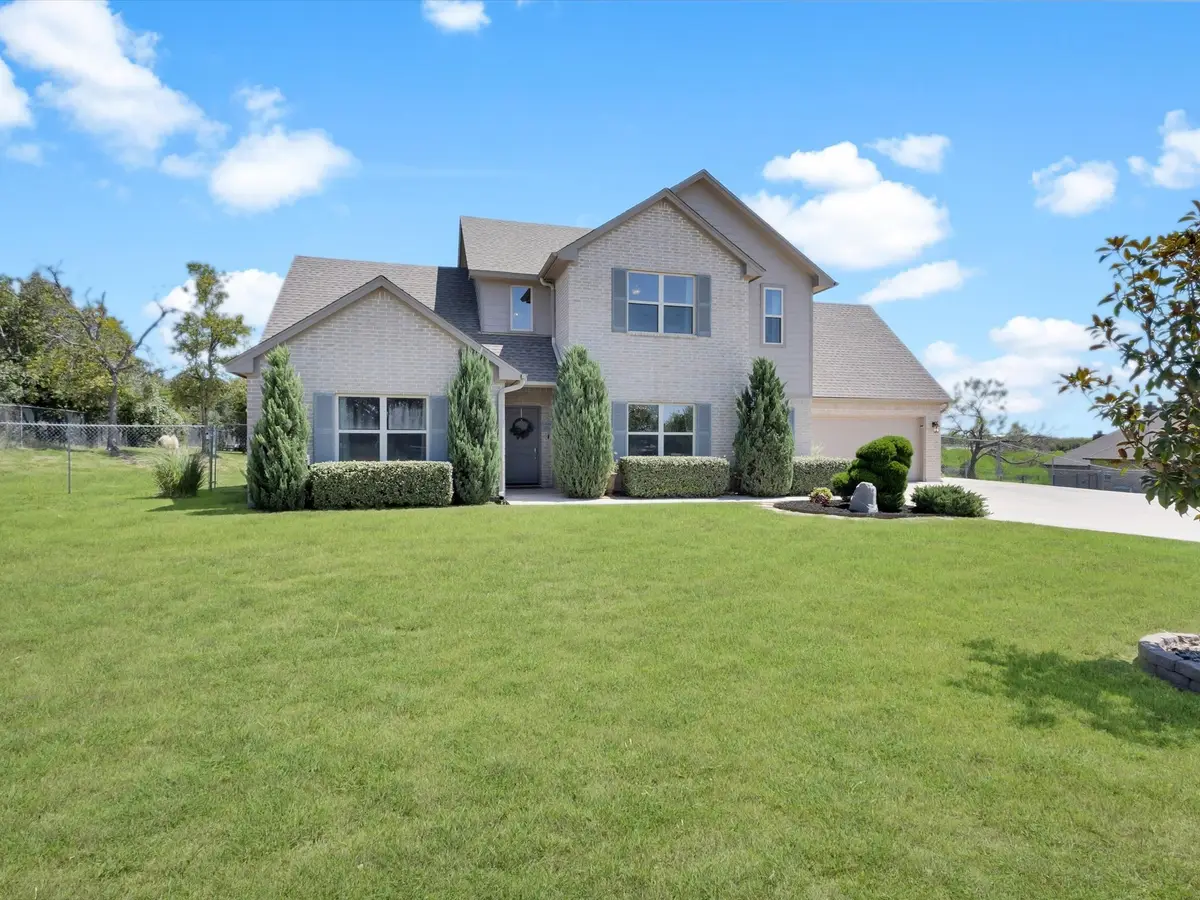 537 Dill Road, Weatherford, TX 76085 - Image #1