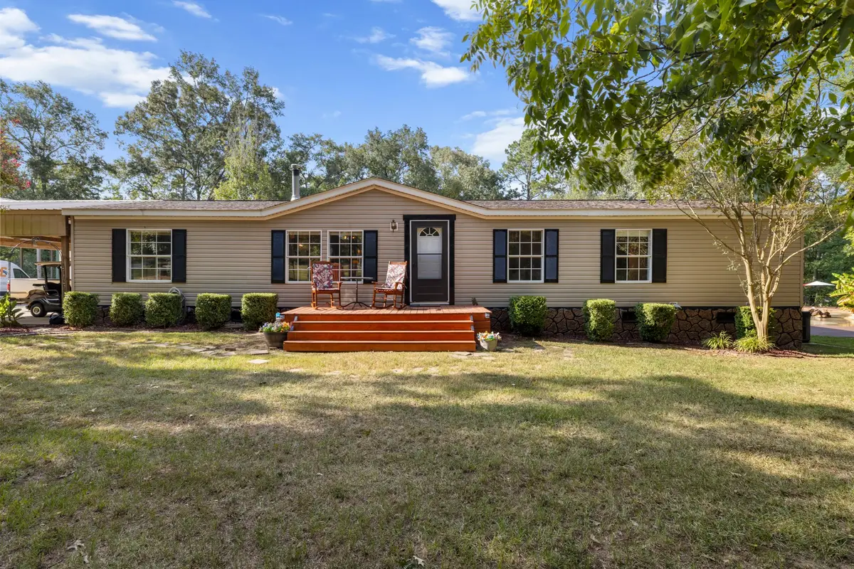 939 Appaloosa, Hallsville, TX 75650 - Image #1