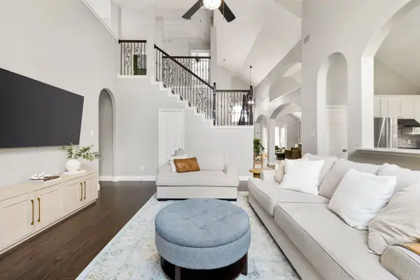 7709 Stonehaven Lane, Rowlett, TX 75089