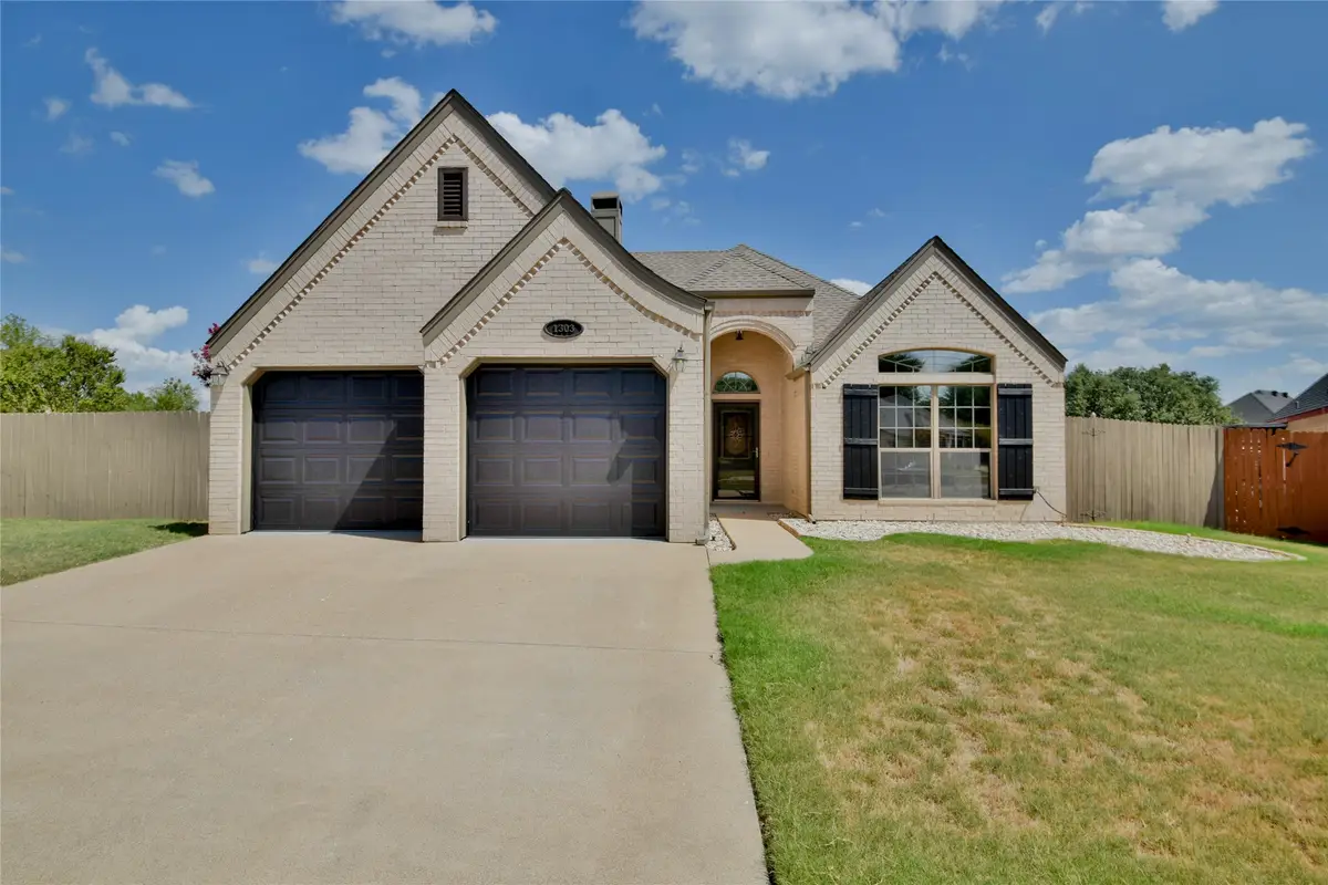 1303 Preston Trail Court, Granbury, TX 76048 - Image #1