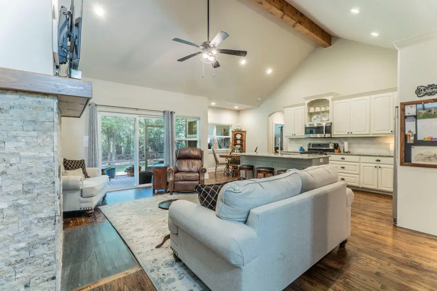 423 Ensign Lane, Oak Point, TX 75068 - Image #2