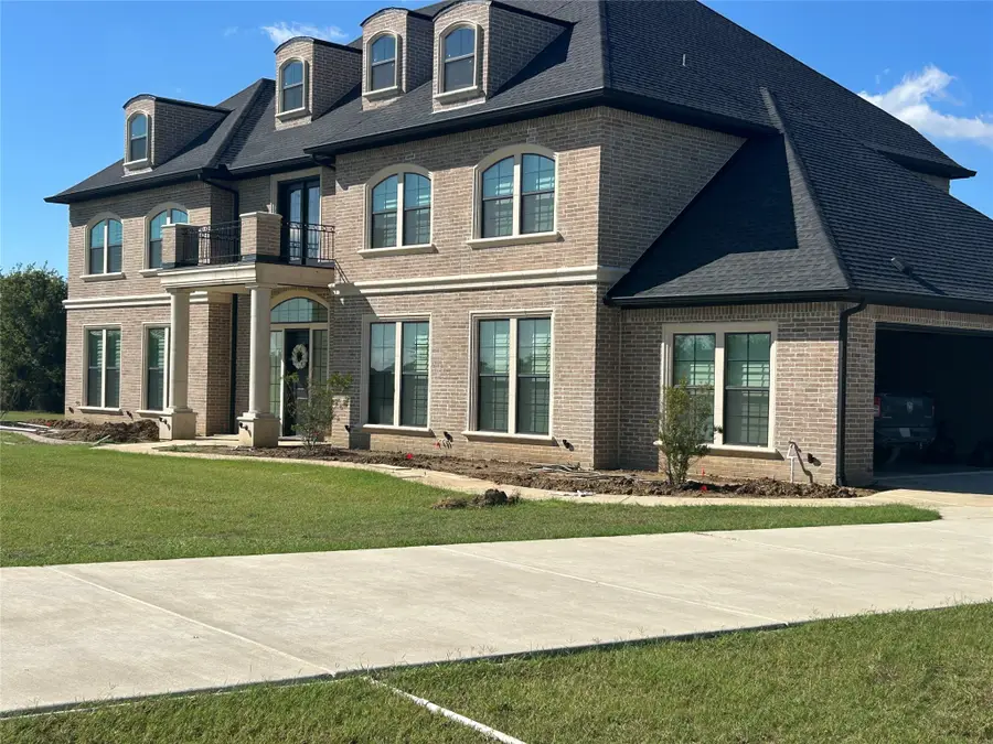 5676 County Road 206, Grandview, TX 76050 - Image #2