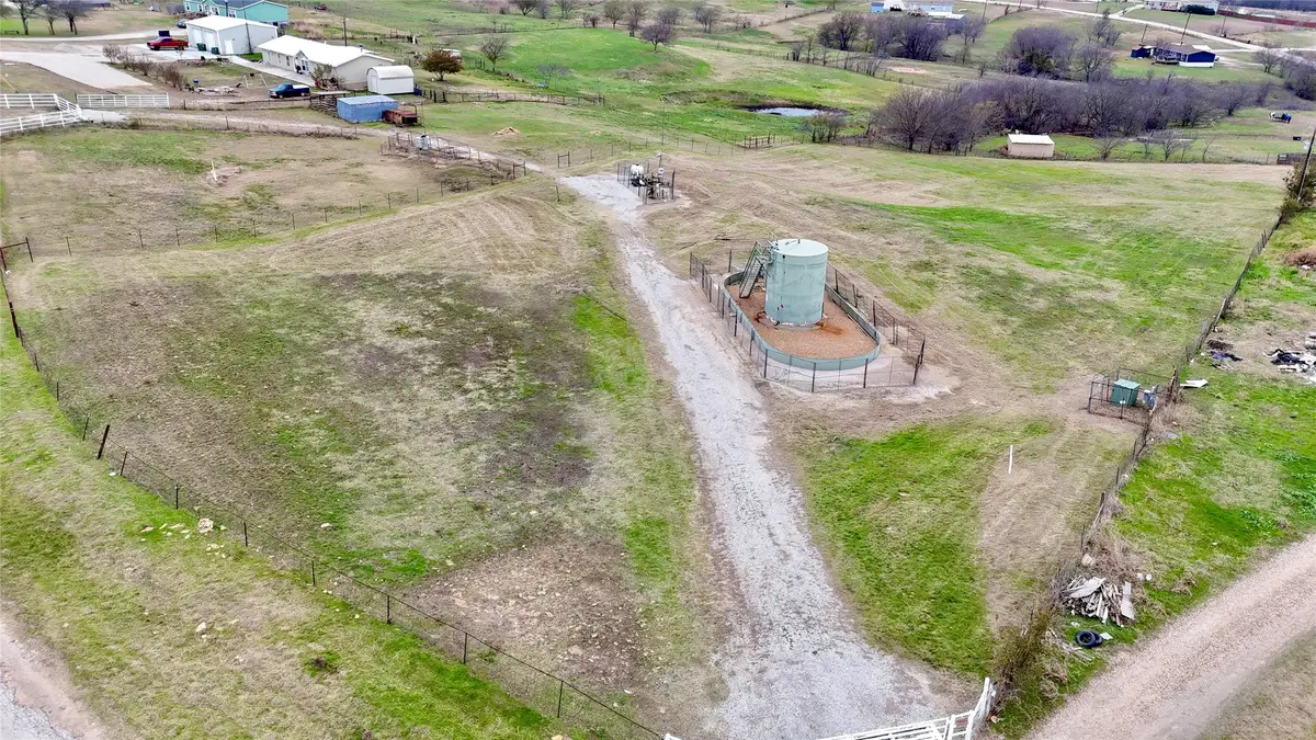 146 Ridge Trail, Rhome, TX 76078 - Image #1