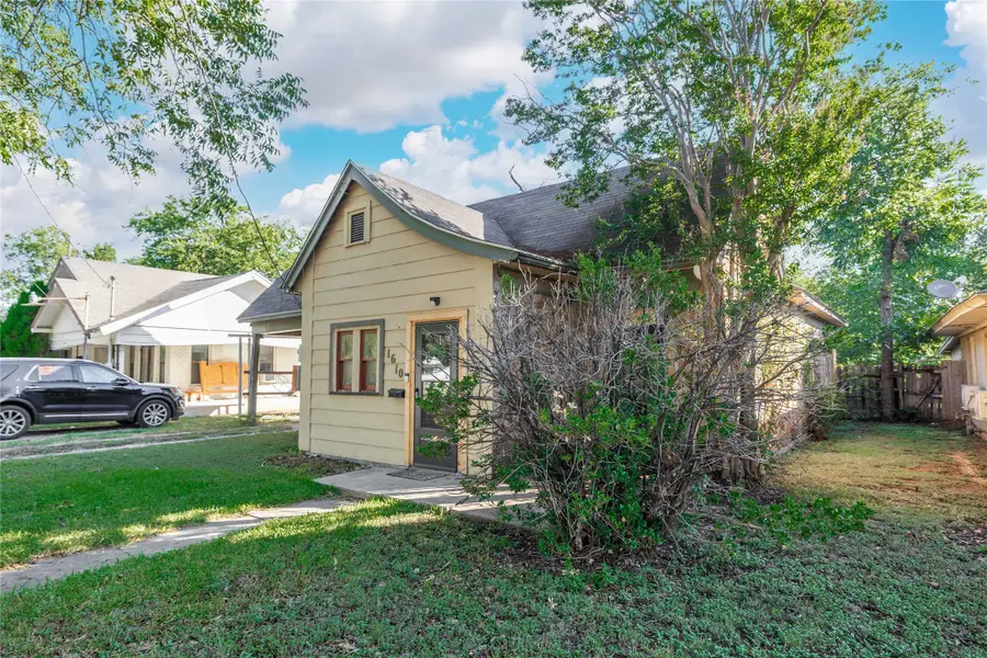 1610 1st Street, Brownwood, TX 76801 - Image #2