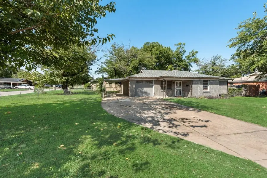 5201 Santa Rosa Drive, Haltom City, TX 76117 - Image #3