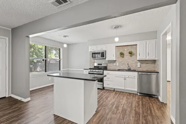 1530 Lime Leaf Lane, Duncanville, TX 75137