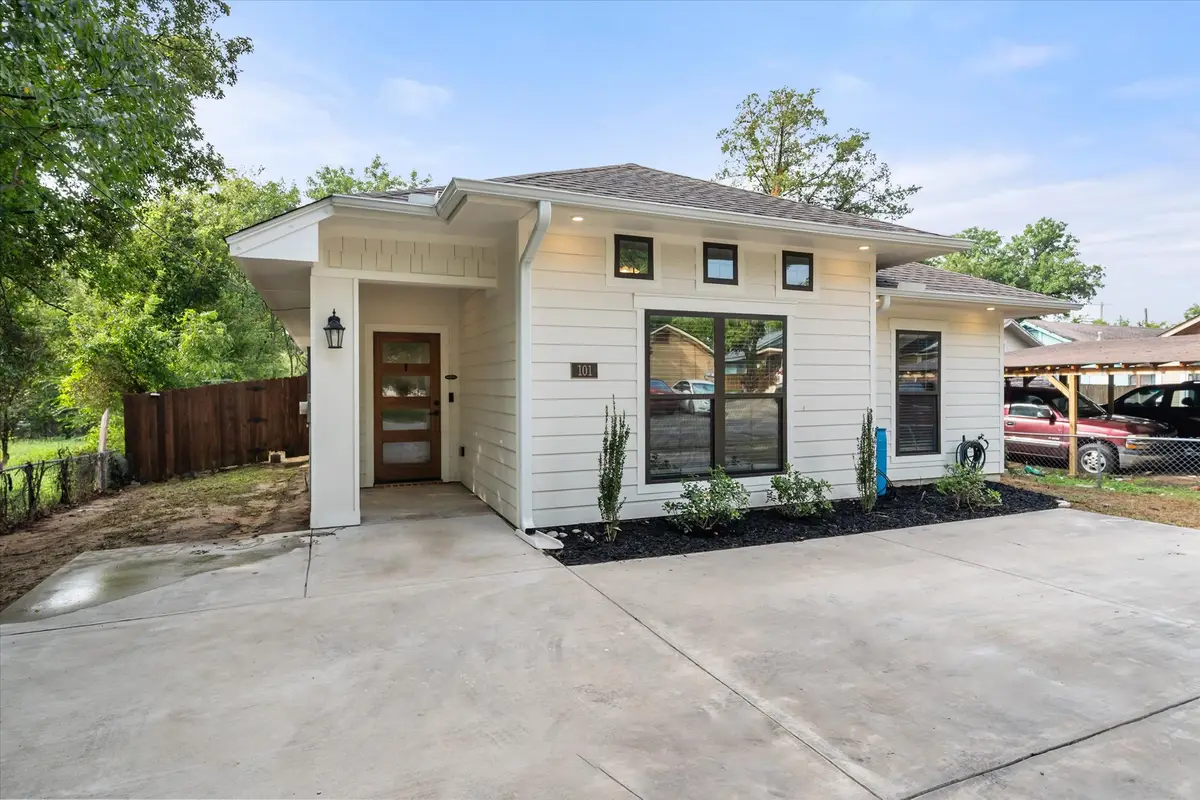 101 Boyd Avenue, Corsicana, TX 75110 - Image #1