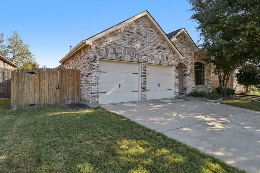 588 Louder Way, Fate, TX 75087 - Image #2