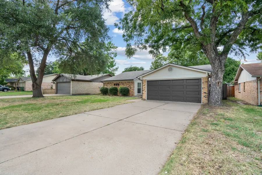 2510 Colleen Drive, Arlington, TX 76016 - Image #3