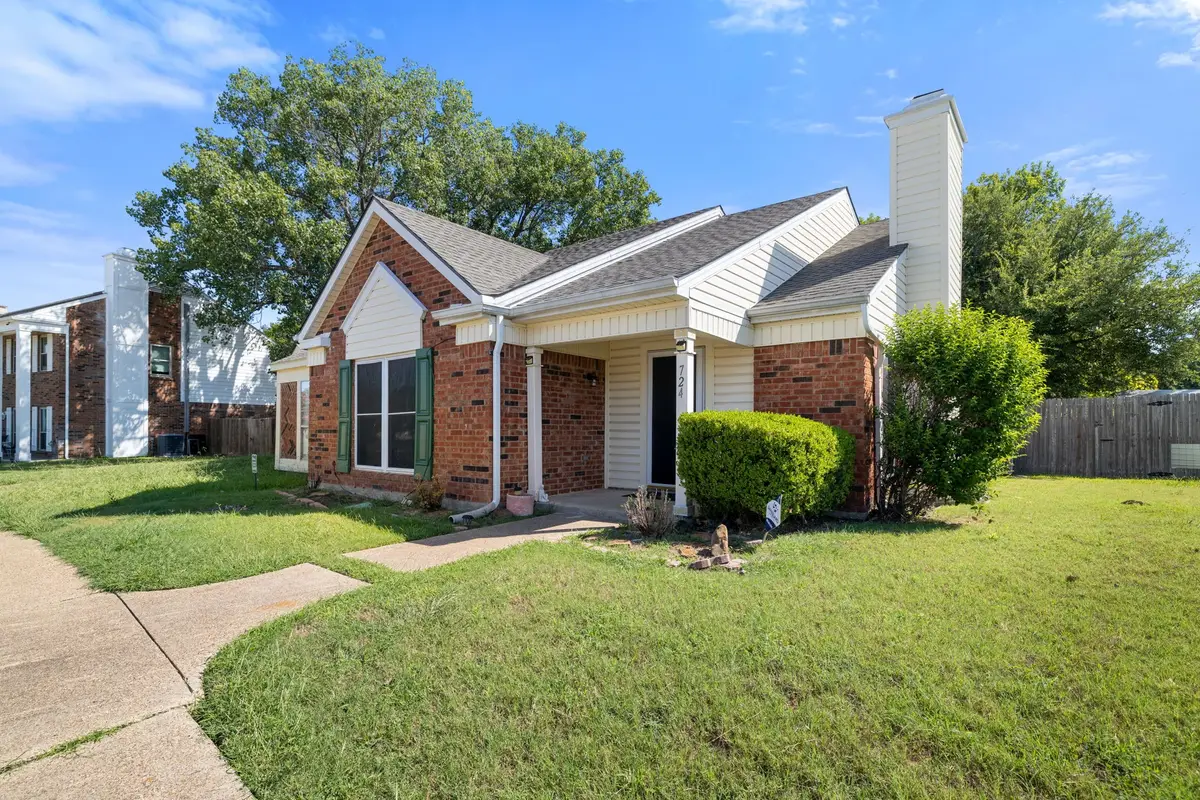 724 Lee Street, Mesquite, TX 75149 - Image #1